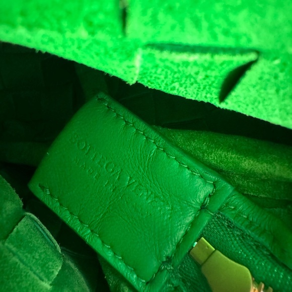 AUTHENTIC Bottega Veneta Mini Loop Bag - Picture 6 of 10